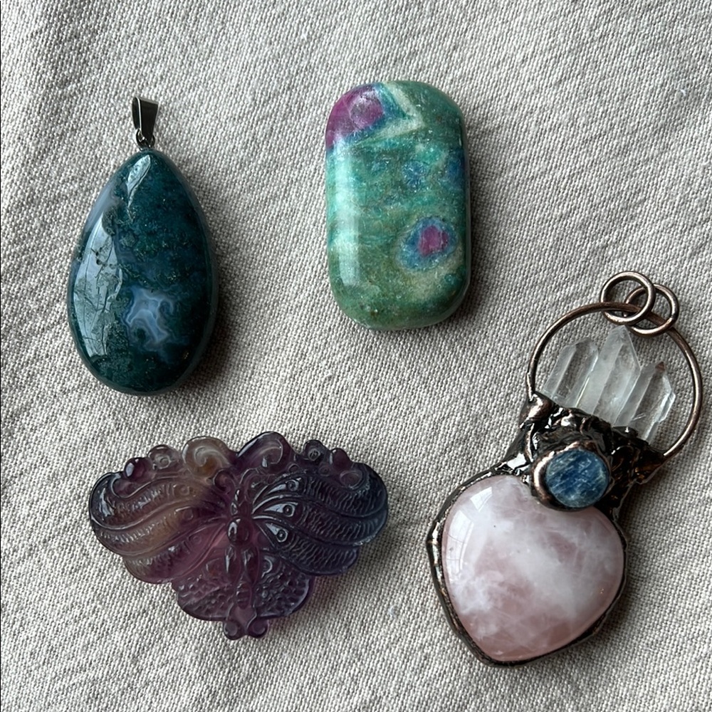 Natural semiprecious stone pendants